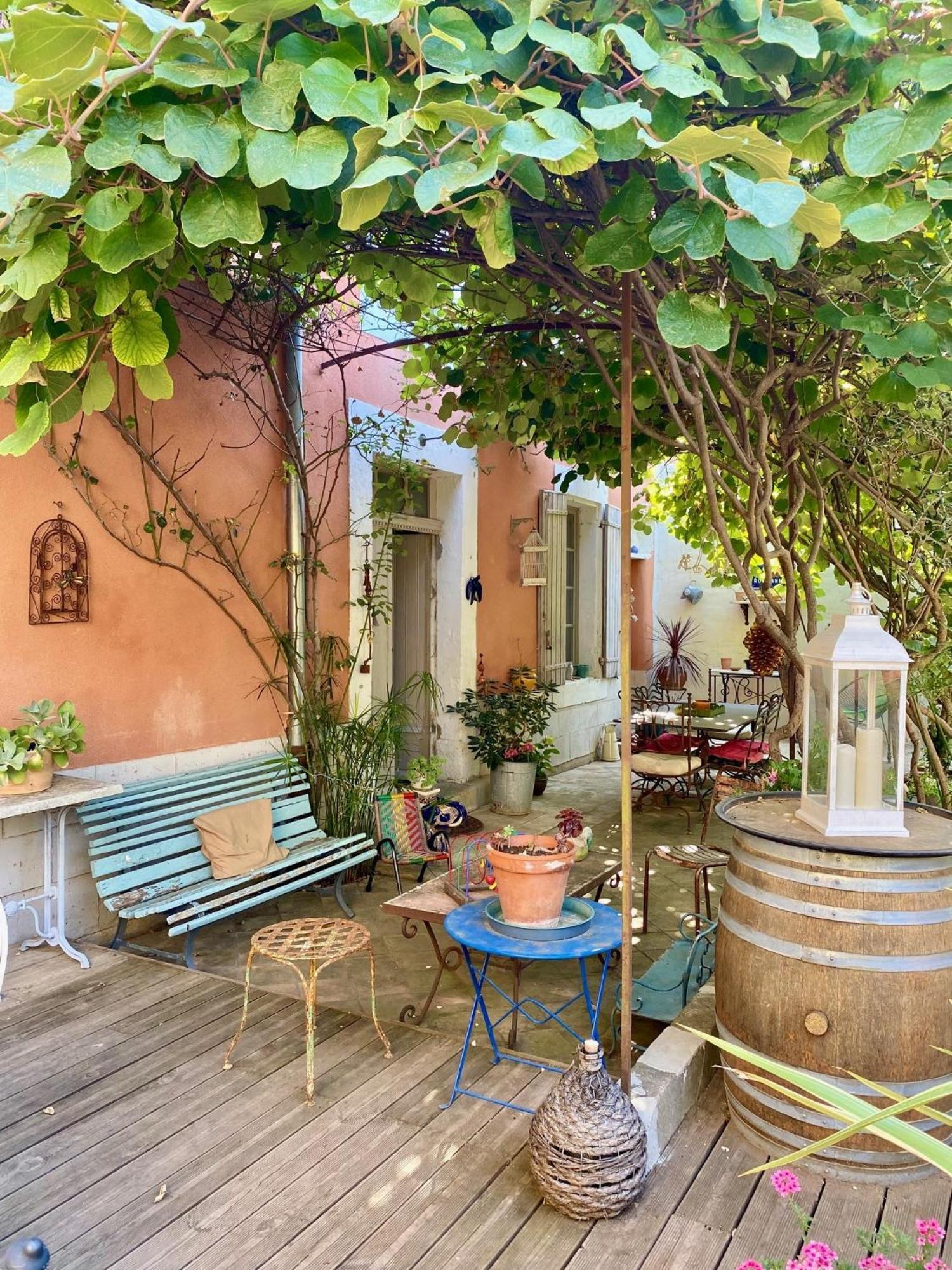 Chambre D Hote De Charme Ste Cecile Les Vignes Sainte-Cécile-les-Vignes Eksteriør billede